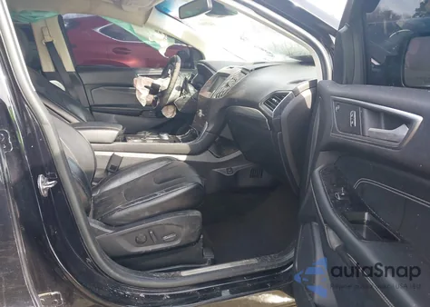 2020 Ford Edge Titanium z USA, uszkodzony, nr VIN 2FMPK3K96LBA72647